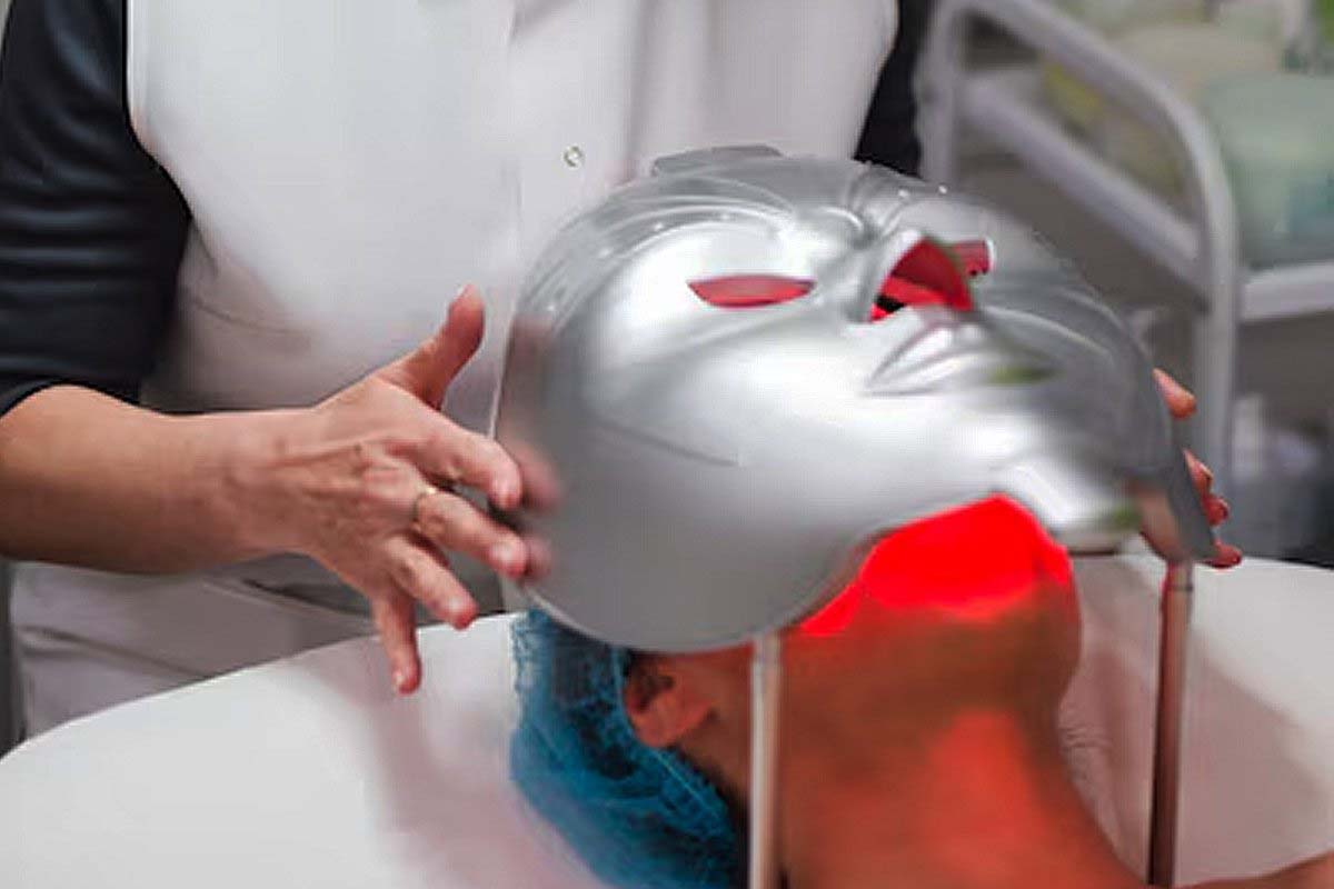 What Are the Top LED Face Masks for 2025?