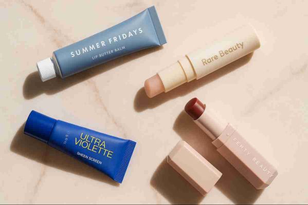 Best Lip Balm 2025: Tinted, Glossy, and SPF-Infused Favourites.